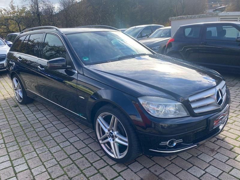 Schwarz Gebraucht 2010 Mercedes C200 Kombi | 4.999 € (Fairer Preis) - Bild 1/4