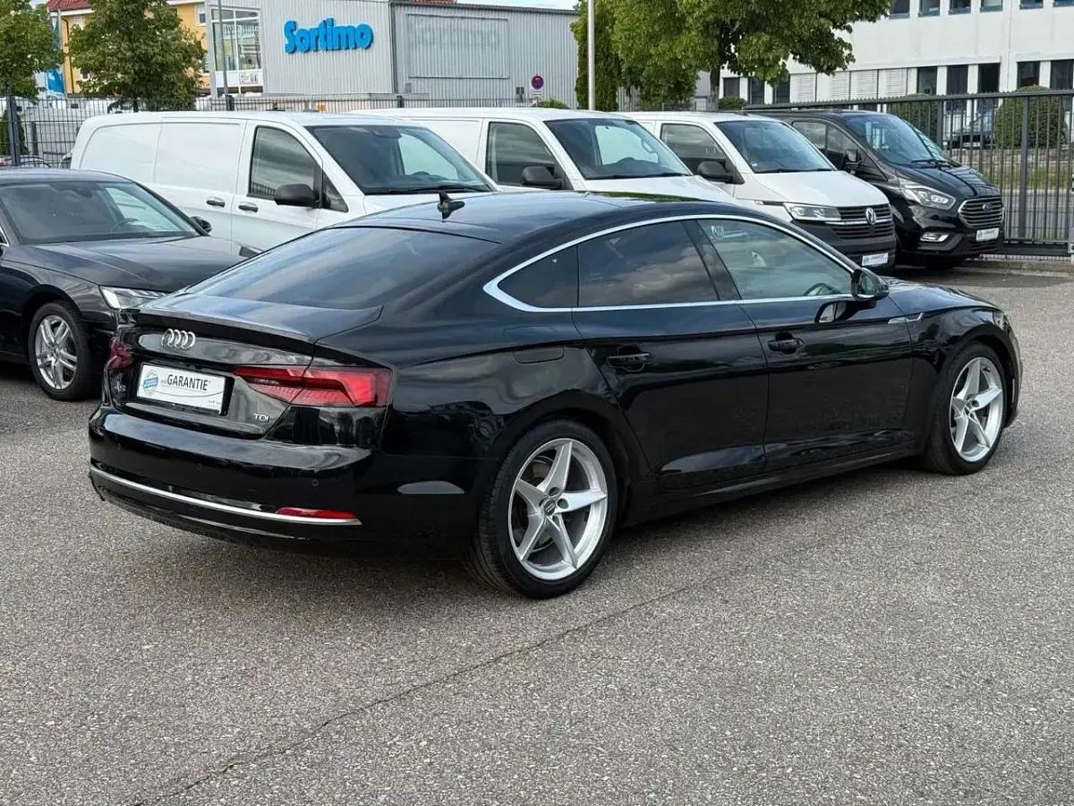 Gebraucht Audi A5 Sport 150 PS (110 kW) 2018 Mythosschwarz Coupé