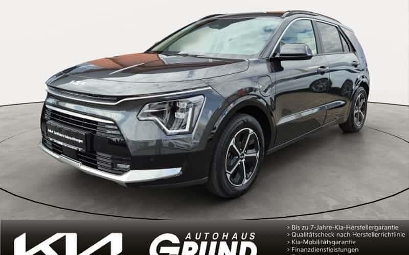 (agt) interstellar grau met. Gebraucht 2022 Kia Niro Comfort SUV | 25.950 € (Superpreis) - Bild 1/4