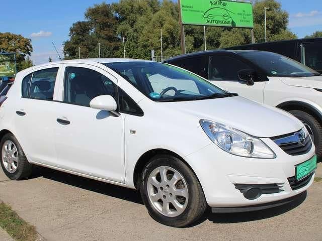 Weiß Gebraucht 2009 Opel Corsa Selection Kleinwagen | 3.790 € (Fairer Preis) - Bild 1/4