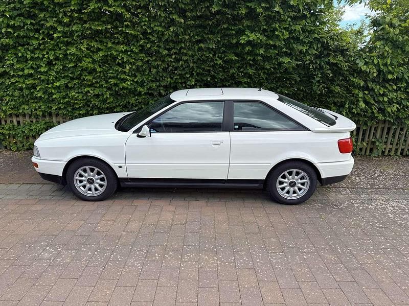 Weiß uni Gebraucht 1991 Audi Coupé Coupé | 11.500 € - Bild 1/4