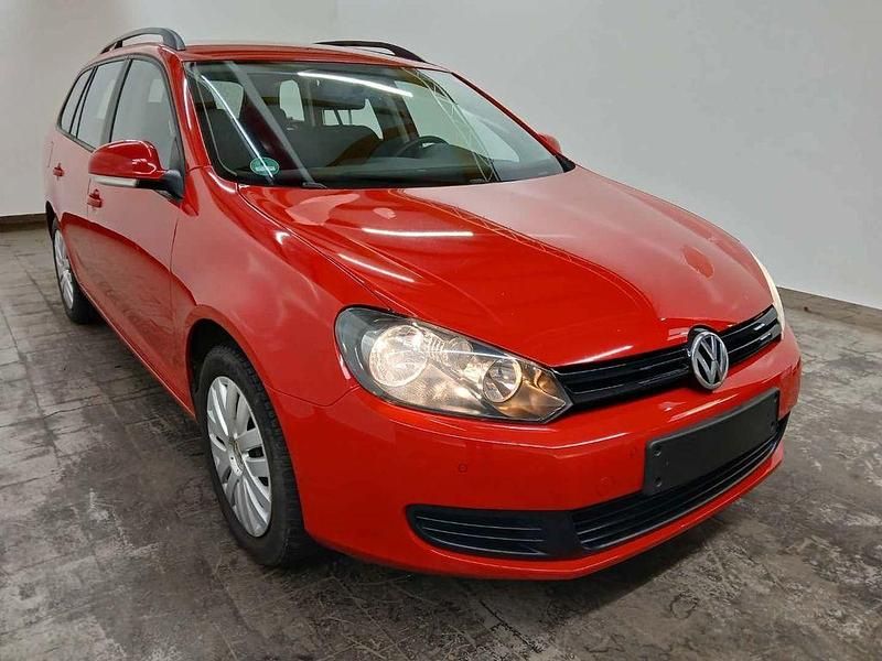 Rot Gebraucht 2012 VW Golf VI Kombi | 8.600 € (Teuer) - Bild 1/4