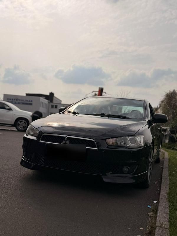 Usata Mitsubishi Lancer 143 CV (105 kW) 2008 Nero Berlina