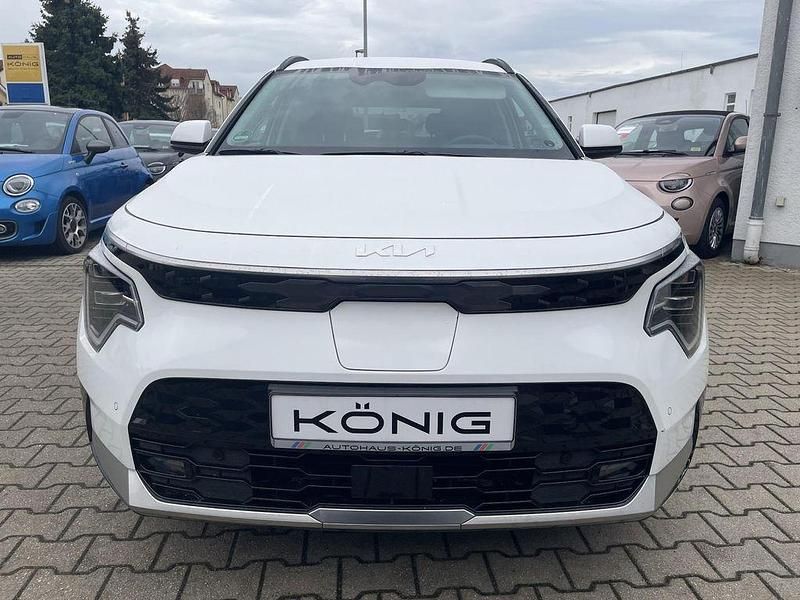 Gebraucht Kia e-Niro Spirit 150 kW (204 PS) 2023 Weiß SUV