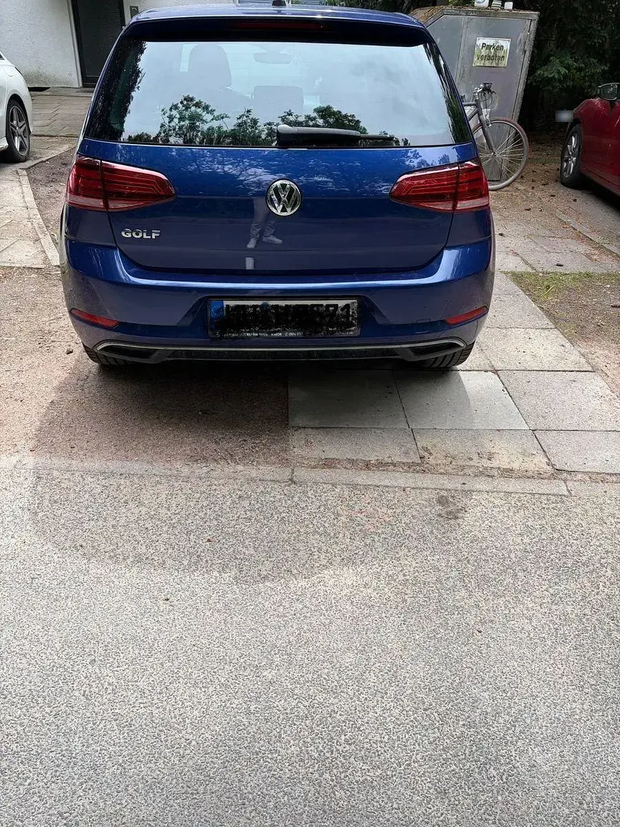 Gebraucht VW Golf VII Join 116 PS (85 kW) 2019 Blau Limousine