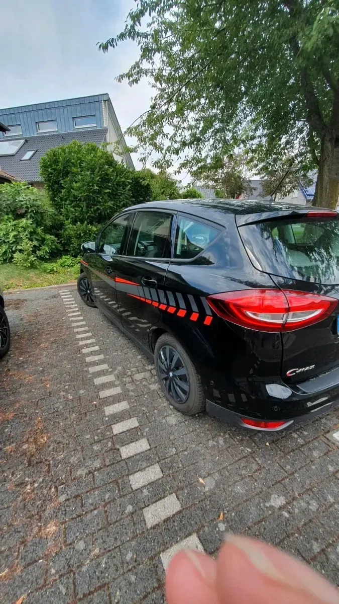 Gebraucht Ford C-MAX 125 PS (91 kW) 2018 Schwarz Van / Kleinbus