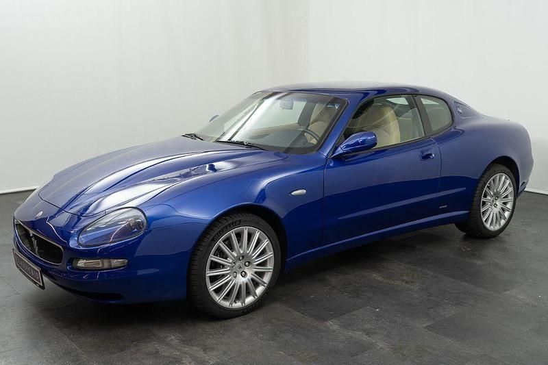 Blau Gebraucht 2003 Maserati Coupé GT Coupé | 27.900 € (Etwas zu teuer) - Bild 1/4