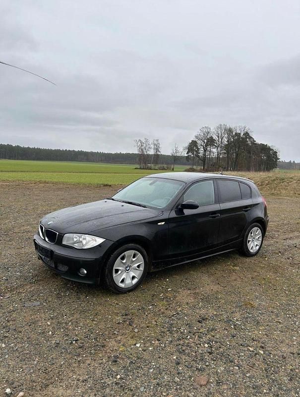 Gebraucht BMW 116 116 PS (85 kW) 2005 Schwarz Kleinwagen