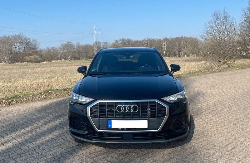 Gebraucht Audi Q3 S-Line 245 PS (180 kW) 2022 Schwarz SUV