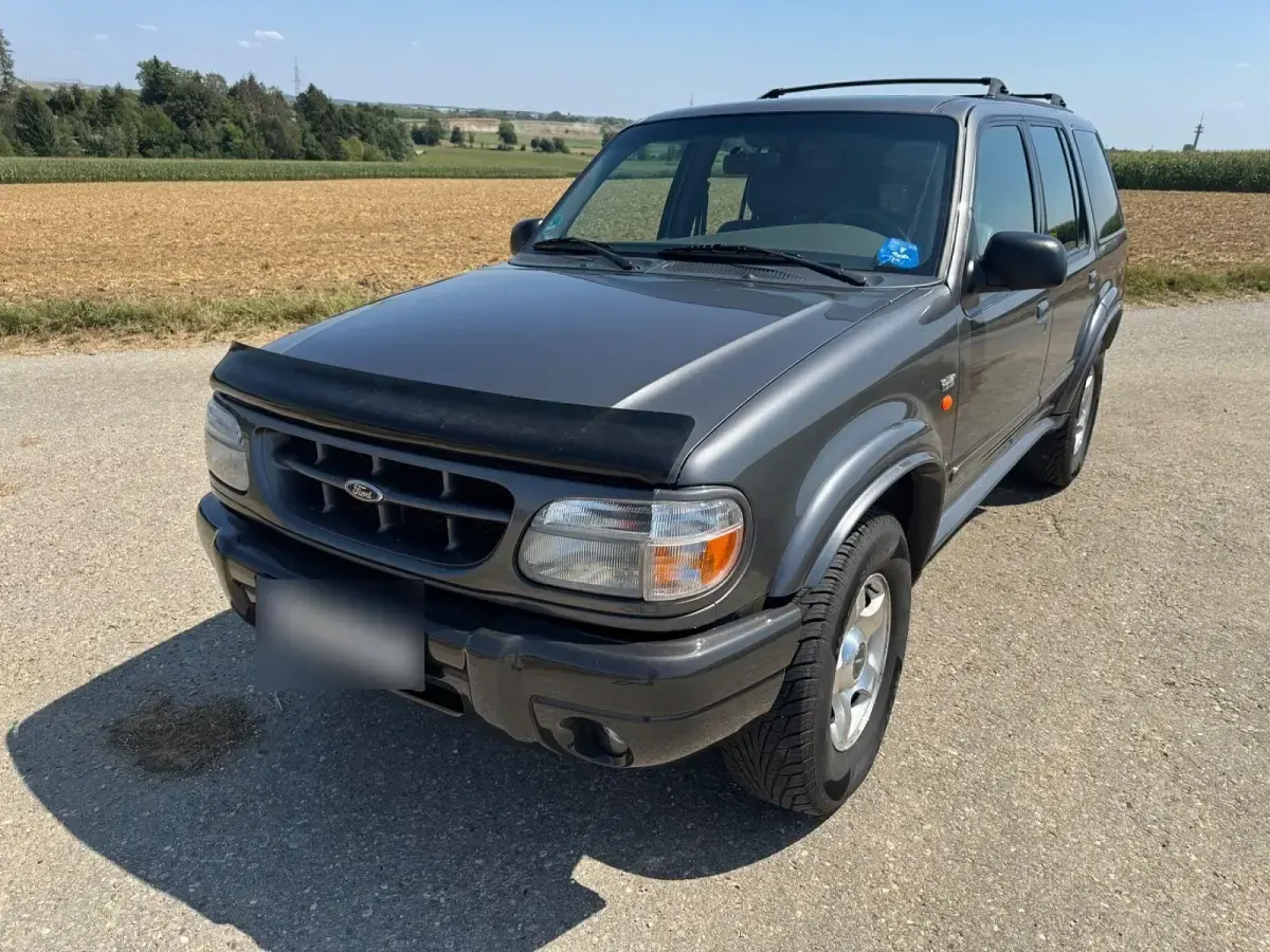 Gebraucht Ford Explorer Limited 204 PS (150 kW) 2000 Silber SUV