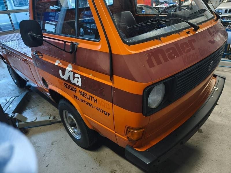 Gebraucht VW T3 69 PS (50 kW) 1980 Orange Van
