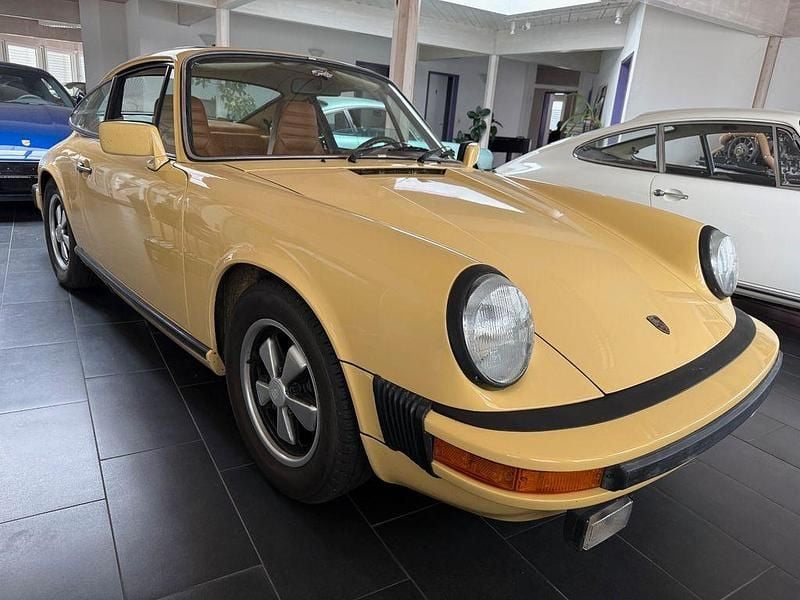 Beige Gebraucht 1977 Porsche 911S Coupé | 59.900 € - Bild 1/4