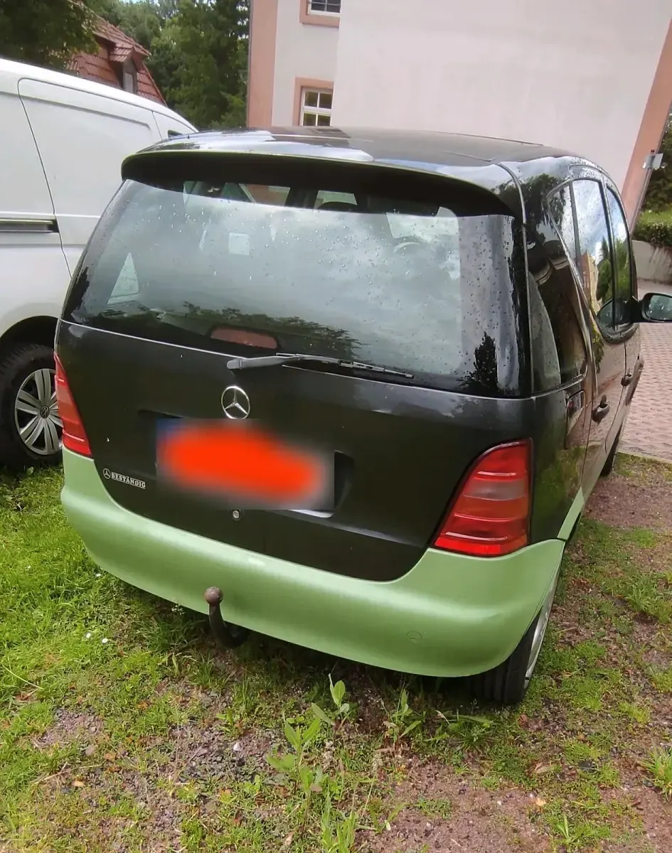 Gebraucht Mercedes A160 101 PS (74 kW) 1998 Schwarz Kleinwagen