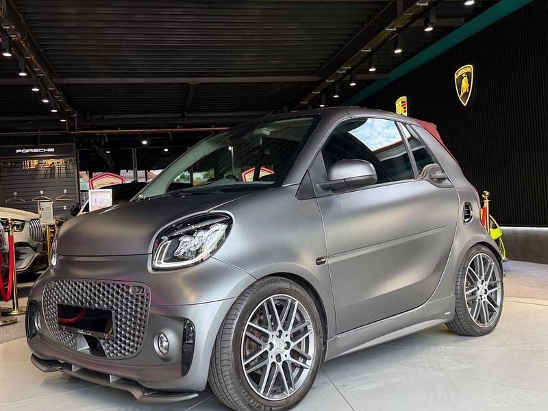Grau Gebraucht 2017 Smart ForTwo Cabrio Brabus Cabrio | 24.990 € (Teuer) - Bild 1/4