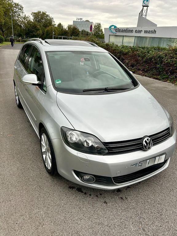 Gebraucht VW Golf Plus Cross 122 PS (89 kW) 2010 Silber Van / Kleinbus