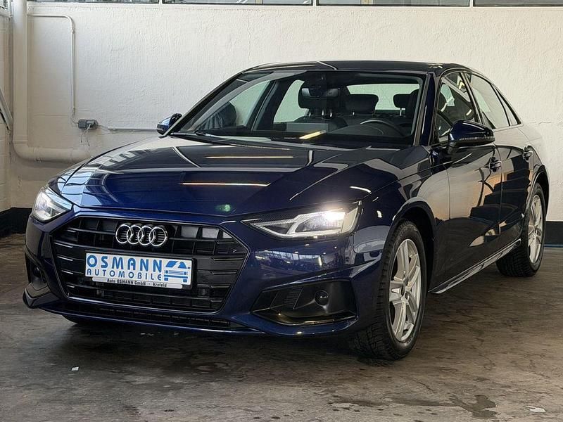 Navarrablau metallic Gebraucht 2022 Audi A4 Ambiente Limousine | 25.950 € (Superpreis) - Bild 1/4