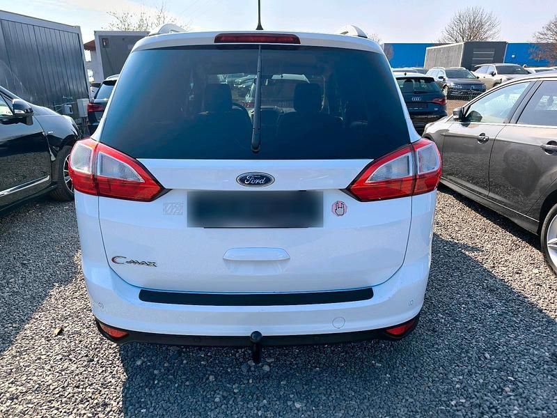 Gebraucht Ford C-MAX 115 PS (84 kW) 2015 Weiß Van / Kleinbus