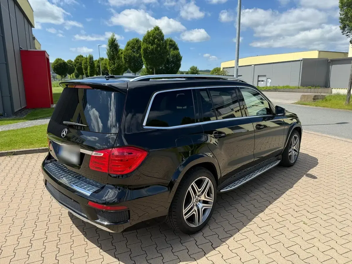 Gebraucht Mercedes GL350 AMG line 258 PS (189 kW) 2014 Schwarz SUV
