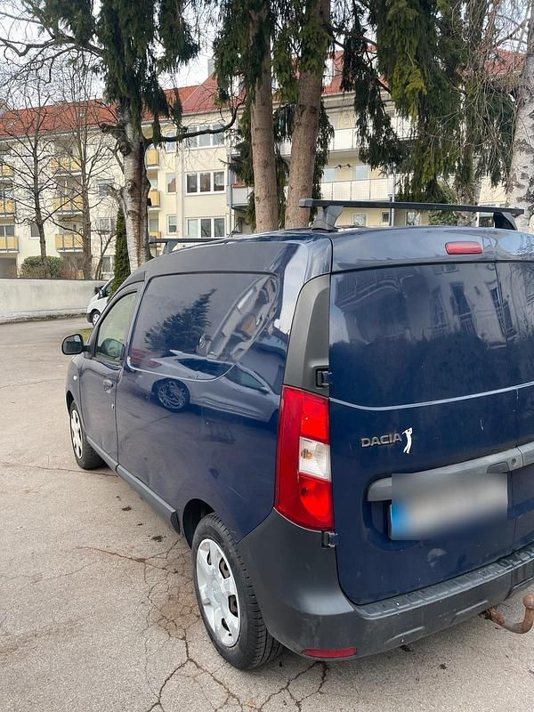 Gebraucht Dacia Dokker 102 PS (75 kW) 2015 Blau Van / Kleinbus