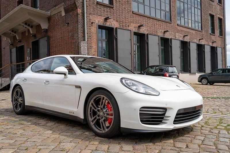 Gebraucht Porsche Panamera GTS 441 PS (324 kW) 2014 Weiß Limousine