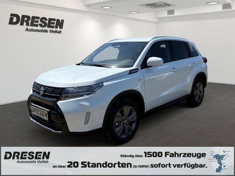 Cool white pearl metallic Neu 2025 Suzuki Vitara Comfort SUV | 25.490 € (Fairer Preis) - Bild 1/4