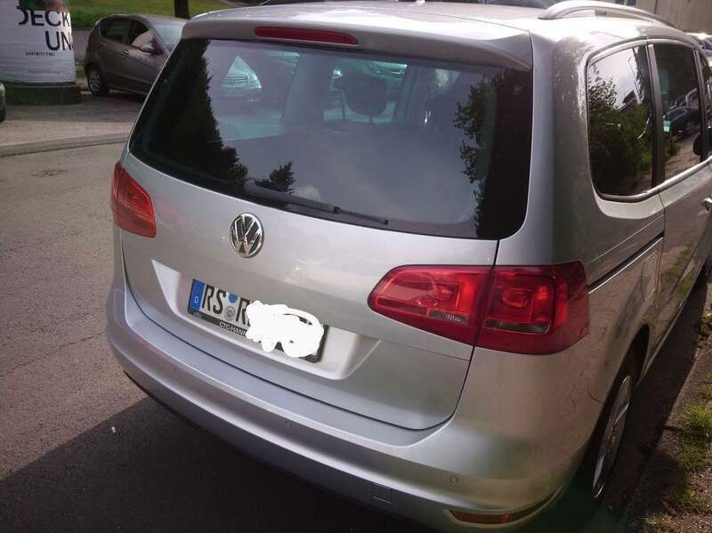 Gebraucht 2010 VW Sharan Trendline Van / Kleinbus | 7.500 € - Bild 1/4