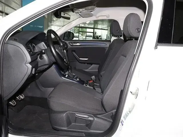 Usata VW T-Roc United 110 CV (80 kW) 2021 Bianco SUV