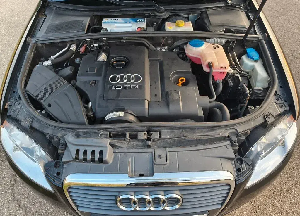 Gebraucht Audi A4 116 PS (85 kW) 2008 Schwarz Kombi