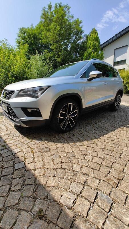 Silber Gebraucht 2016 Seat Ateca 4Drive SUV | 12.000 € (Guter Preis) - Bild 1/4