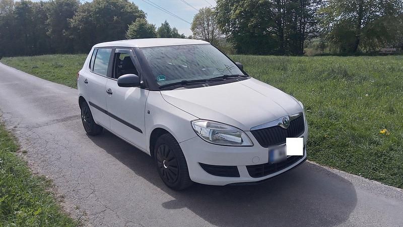 Second-hand Skoda Fabia 60 CP (44 kW) 2011 Alb Hatchback
