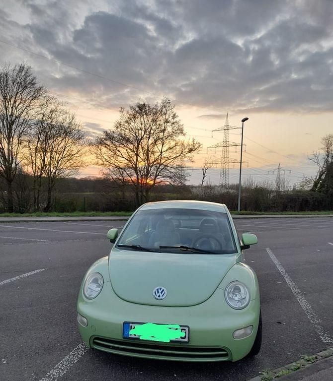 Grün Gebraucht 1998 VW Beetle Kleinwagen | 1.200 € (Teuer) - Bild 1/4