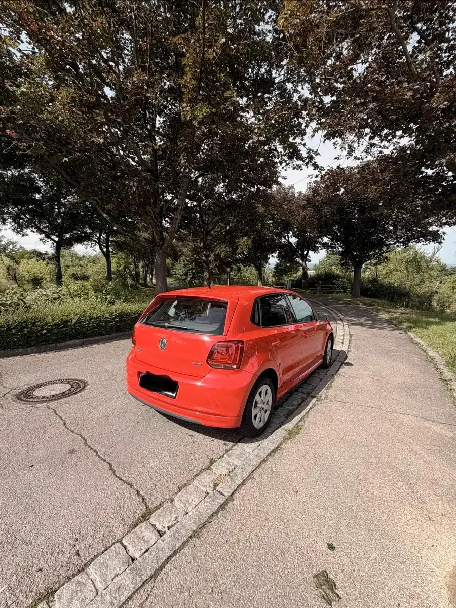 Gebraucht VW Polo 75 PS (55 kW) 2013 Rot Kleinwagen