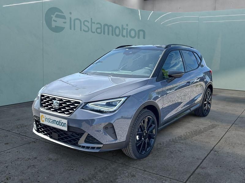 Grau Gebraucht 2025 Seat Arona FR SUV | 30.199 € - Bild 1/4