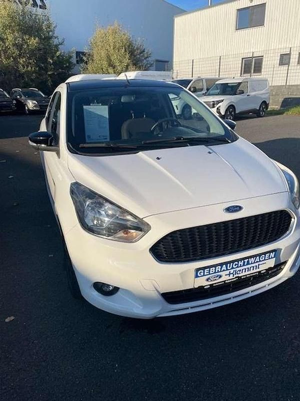 Liquidweiß Gebraucht 2018 Ford Ka Cool & Sound Edition Kleinwagen | 7.950 € (Fairer Preis) - Bild 1/4