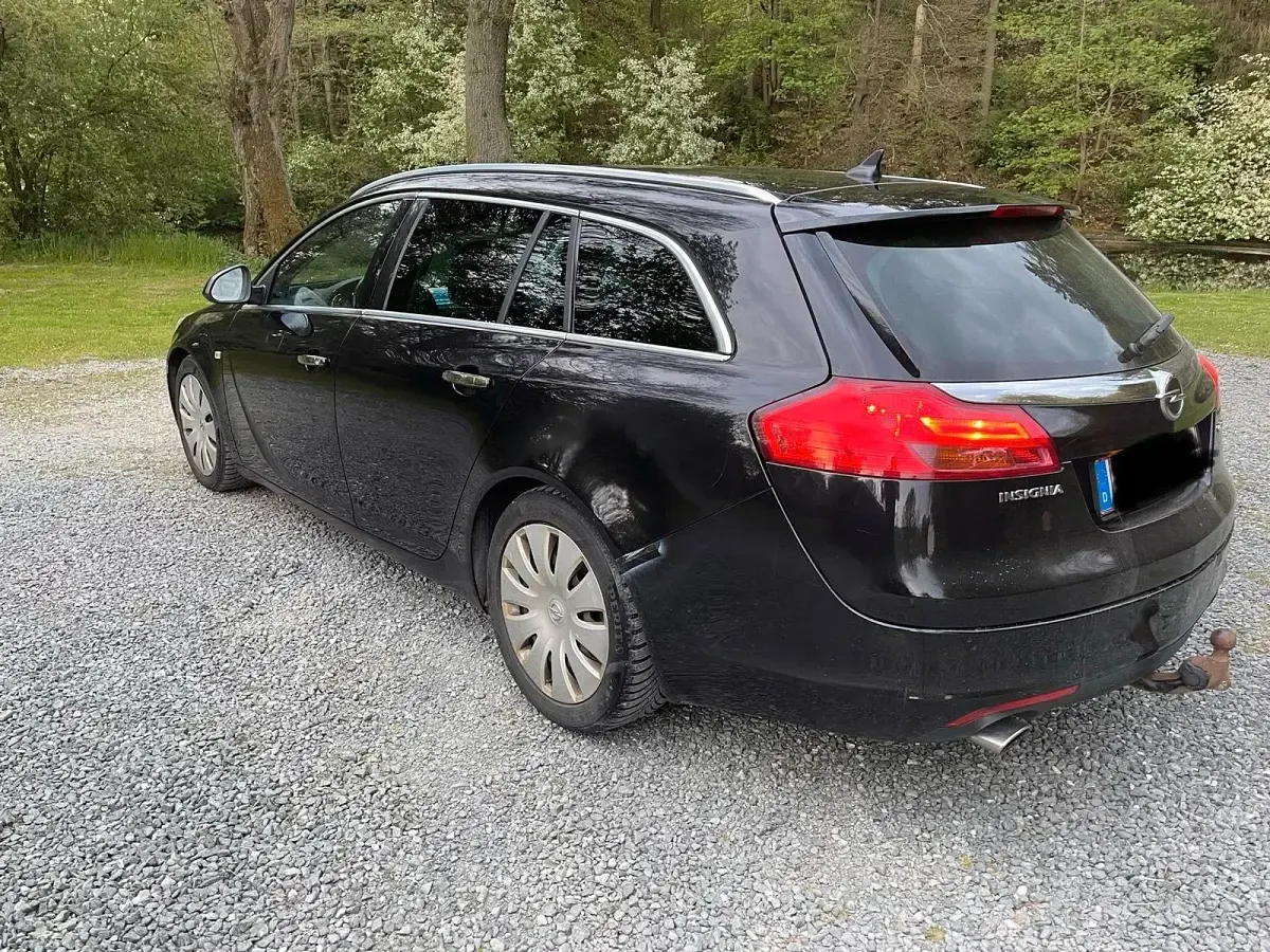 Gebraucht Opel Insignia 2010 Schwarz Kombi