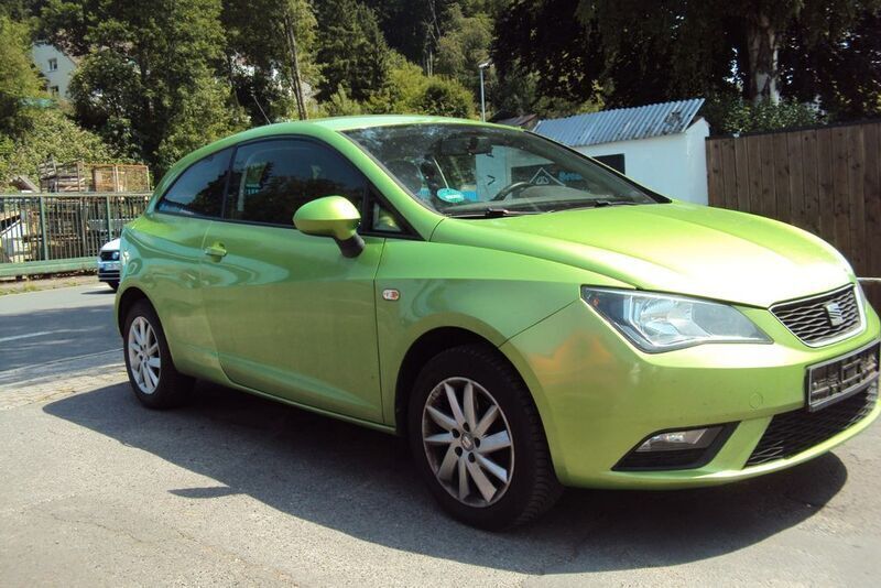 Grün Gebraucht 2012 Seat Ibiza SC Stylance Kleinwagen | 4.500 € (Guter Preis) - Bild 1/4
