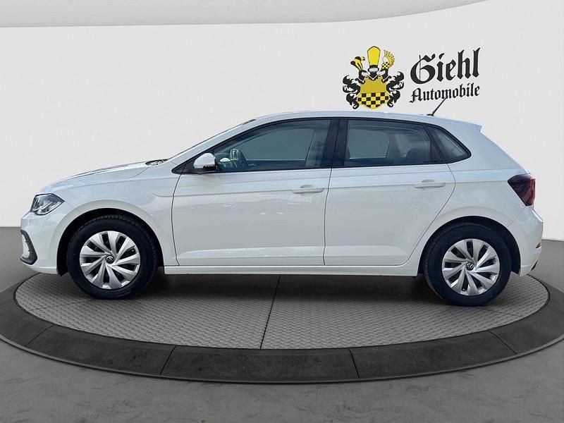 Gebraucht VW Polo Life 80 PS (58 kW) 2023 Weiß Kleinwagen