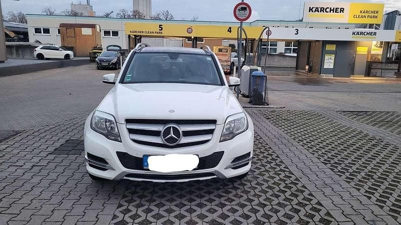 Gebraucht Mercedes GLK200 143 PS (105 kW) 2013 Weiß SUV