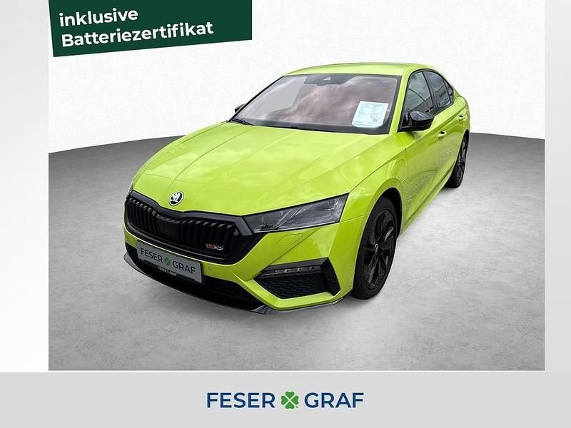 Mambagrün Gebraucht 2021 Skoda Octavia RS Limousine | 29.990 € (Fairer Preis) - Bild 1/4