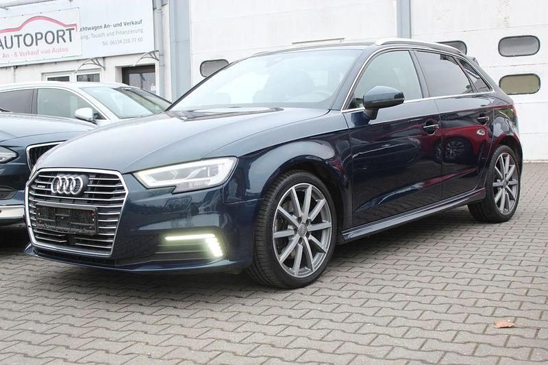 Gebraucht Audi A3 S-Line 204 PS (150 kW) 2020 Blau Limousine
