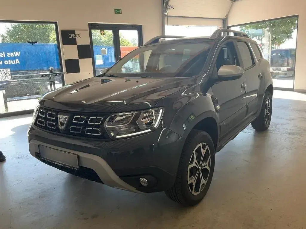 Gebraucht Dacia Duster Prestige 114 PS (83 kW) 2019 Grau SUV