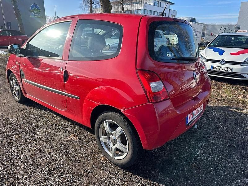 Gebraucht Renault Twingo Authentique 75 PS (55 kW) 2011 Rot Kleinwagen