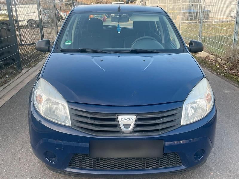 Gebraucht Dacia Sandero 74 PS (54 kW) 2009 Blau Kleinwagen