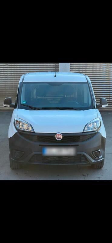Weiß Gebraucht 2018 Fiat Doblò Van / Kleinbus | 6.500 € - Bild 1/4