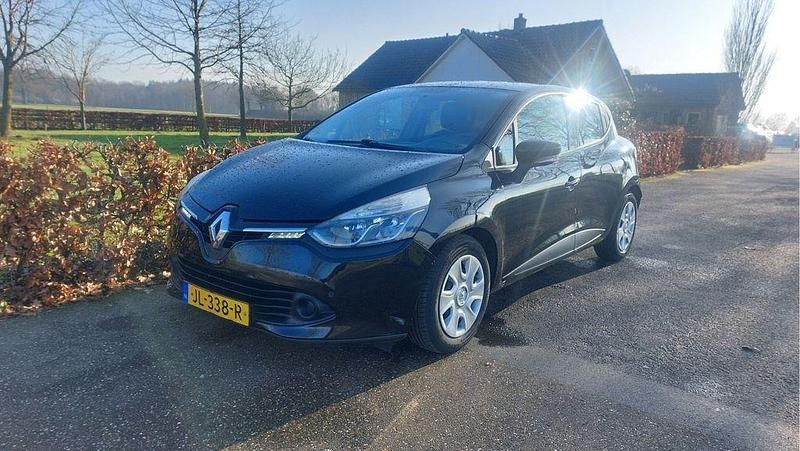Schwarz Gebraucht 2016 Renault Clio IV Expression Limousine | 3.550 € (Guter Preis) - Bild 1/4