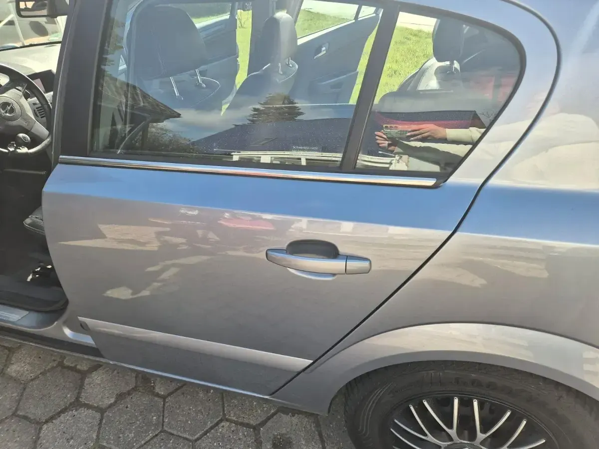 Gebraucht Opel Astra Sport 125 PS (91 kW) 2004 Silber Limousine