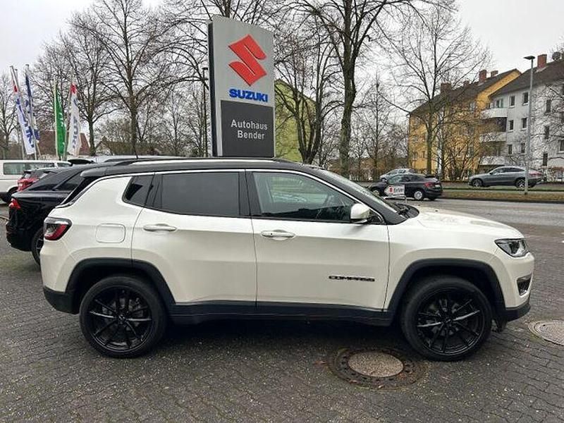 Gebraucht Jeep Compass Limited 170 PS (125 kW) 2017 Weiß SUV
