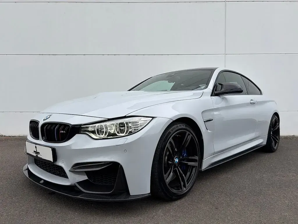 Używany BMW M4 Performance 431 KM (317 kW) 2016 Biały Coupe