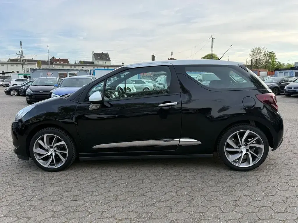 Gebraucht Citroën DS3 110 PS (80 kW) 2017 Schwarz Kleinwagen