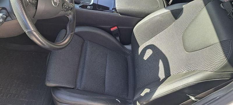 Gebraucht Opel Insignia Exklusiv 170 PS (125 kW) 2017 Weiß Kombi